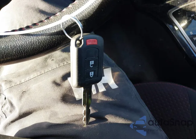 ML32AWHJ7PH001201: 44340582