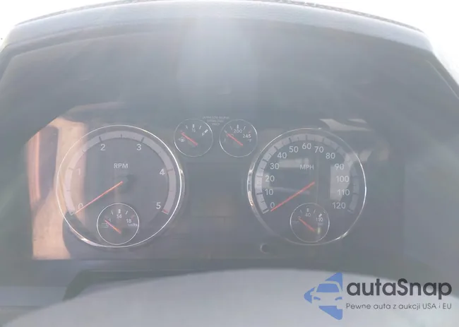 3D7UT2HL4BG516319: 44340620