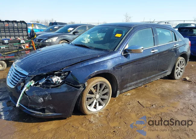 1C3CCBCG3CN326718: 44340661