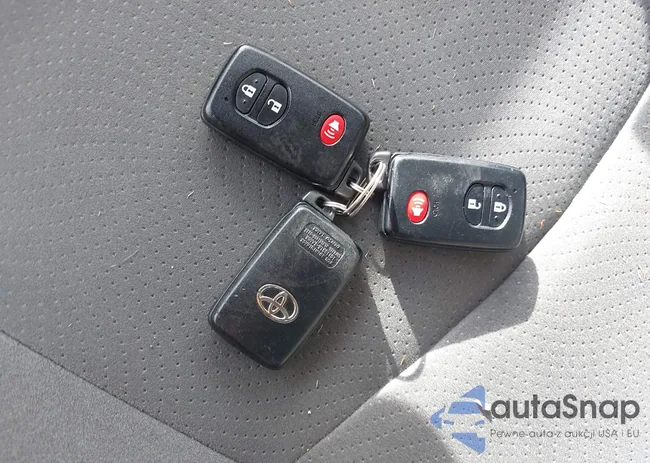 JTDKN3DU6E1747743: 44340677