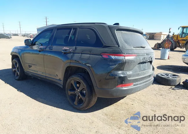 1C4RJGAG2PC538068: 44340682