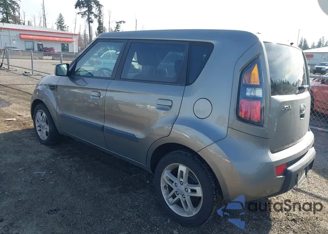 KNDJT2A26A7107201: 44340695