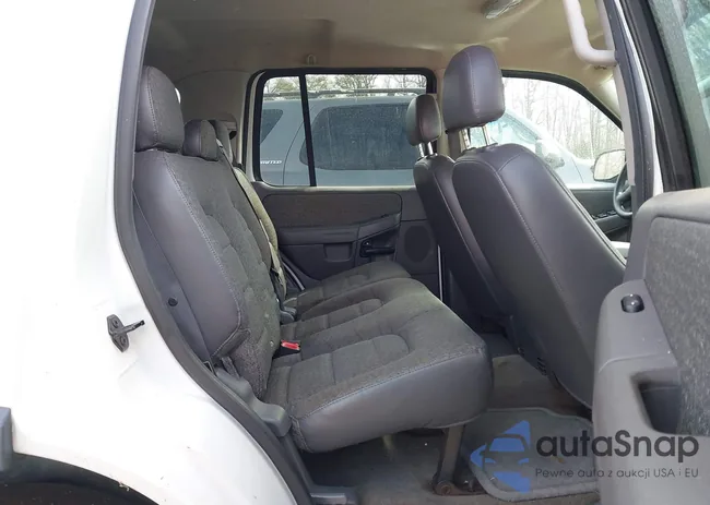 1FMZU72K33UC19725: 44340749