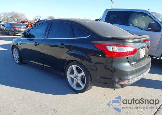 1FADP3J26DL200311: 44340806