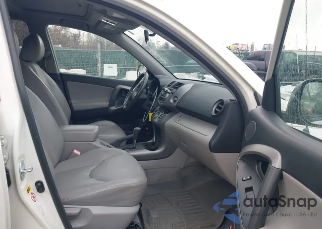 JTMBK31V285044613: 44340823