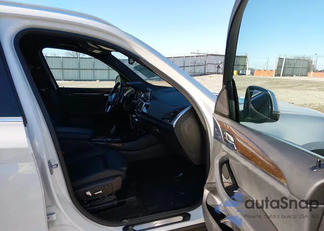 5UXTR7C54KLR50901: 44340878