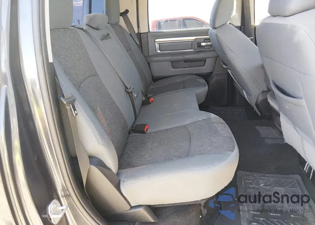 1C6RR6TT2HS741599: 44340936