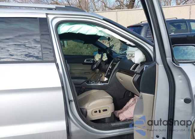 1FM5K8F82FGA41057: 44342156