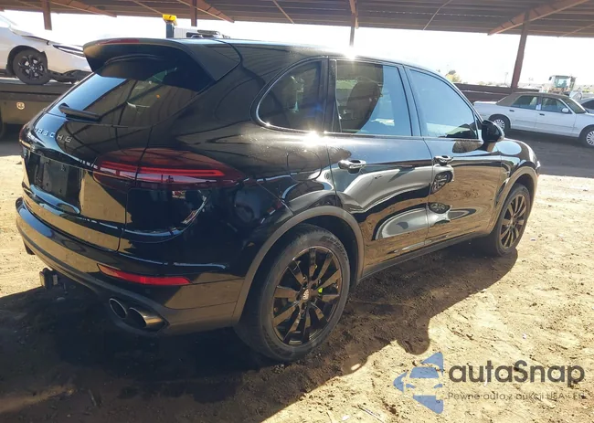 WP1AE2A28FLA52533: 44342244