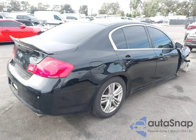 JN1CV6AP5DM305816: 44342322