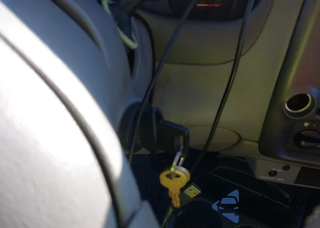 4F4YR16E11TM24571: 44342433