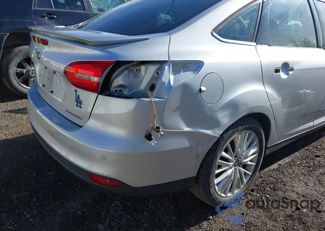 1FADP3J20FL269658: 44342458