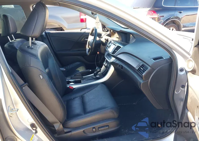 1HGCR6F70EA001419: 44342460