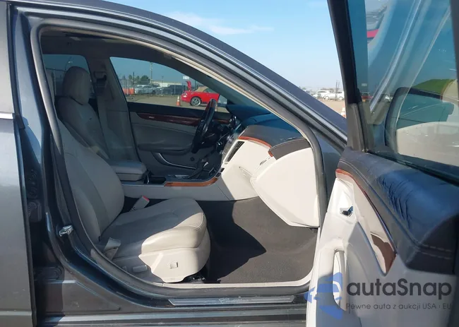 1G6DP8E38C0147110: 44342483