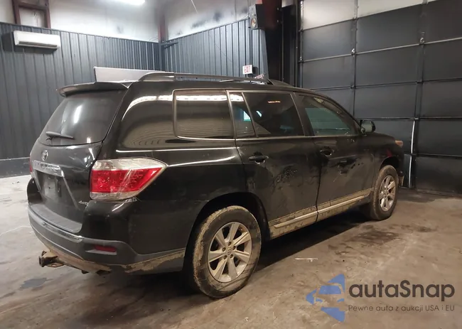 5TDBK3EH0CS110731: 44341602