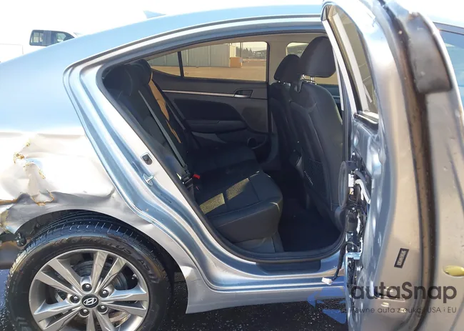 5NPD84LF6HH158018: 44341901