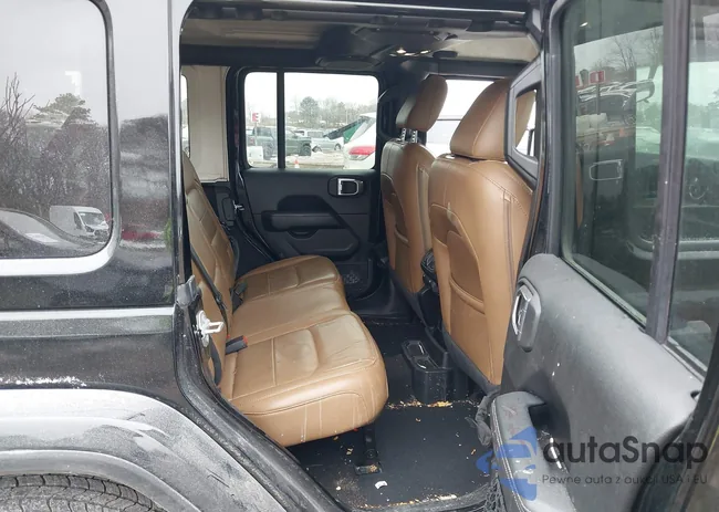 1C4HJXEN8MW548831: 44343060