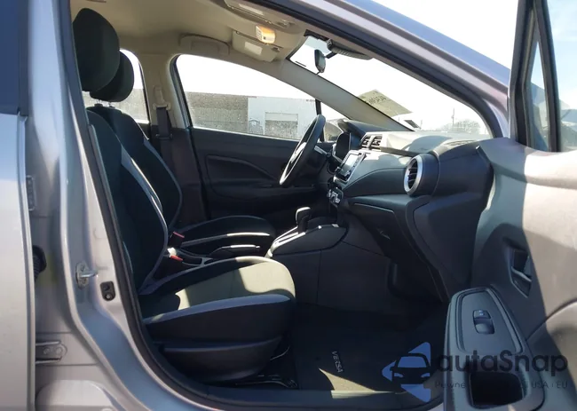 3N1CN8DV1SL852711: 44343063