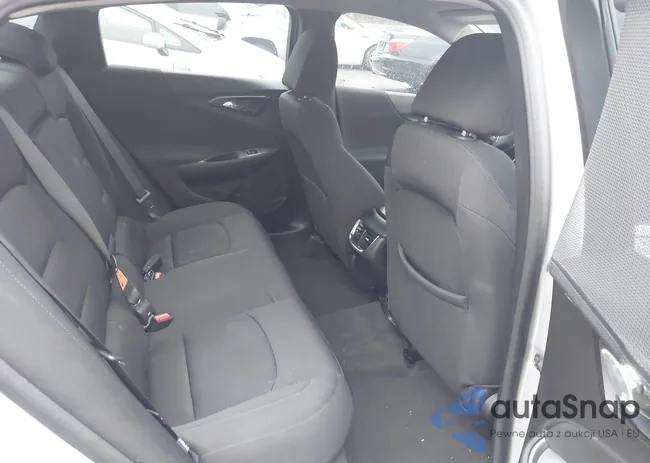 1G1ZD5ST2LF102474: 44343130