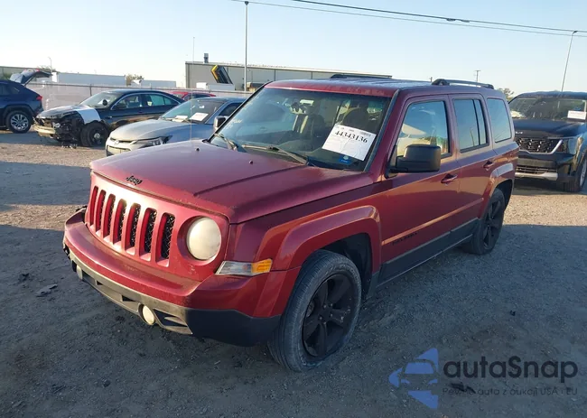 1C4NJPBA2ED803085: 44343136