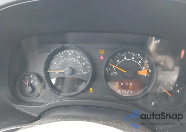 1C4NJRFBXED717330: 44343171