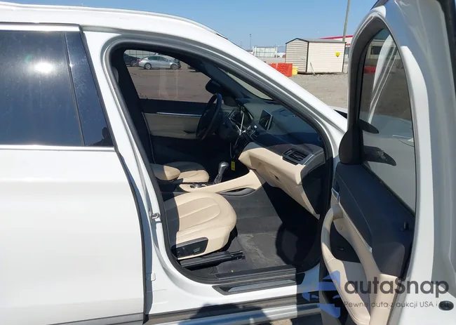 WBXHT3Z37H4A55824: 44343266