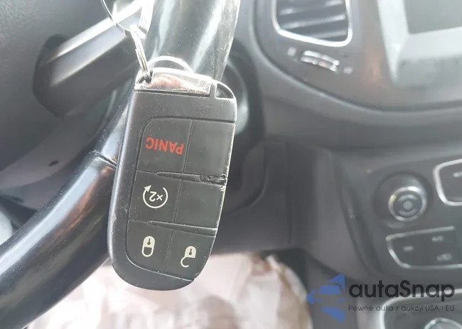 3C4NJDBB8LT153869: 44343340