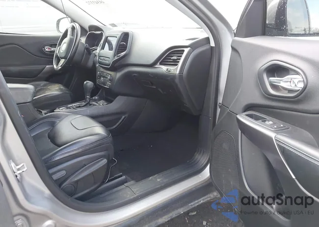 1C4PJMLB3KD393701: 44343372