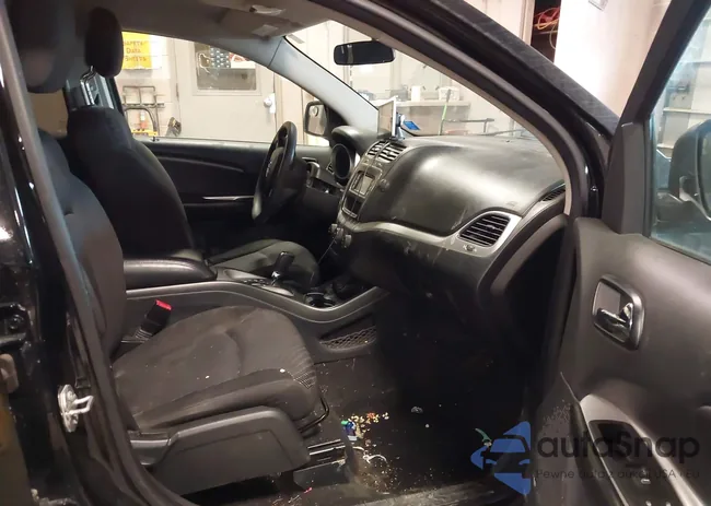 3C4PDDBG1HT526124: 44343391