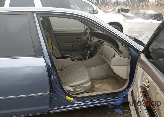 4T1BF28B9YU036763: 44343468