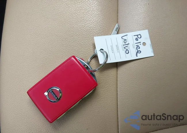 YV4162UK4L2262894: 44343532