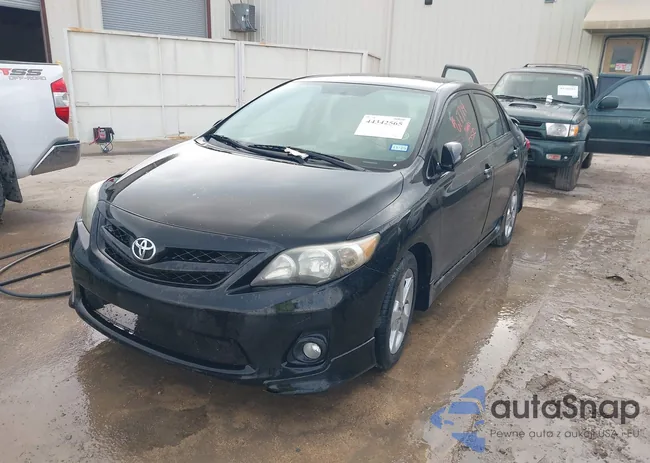 2T1BU4EE8BC617714: 44342565