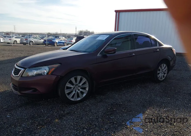 JHMCP26338C074737: 44342571