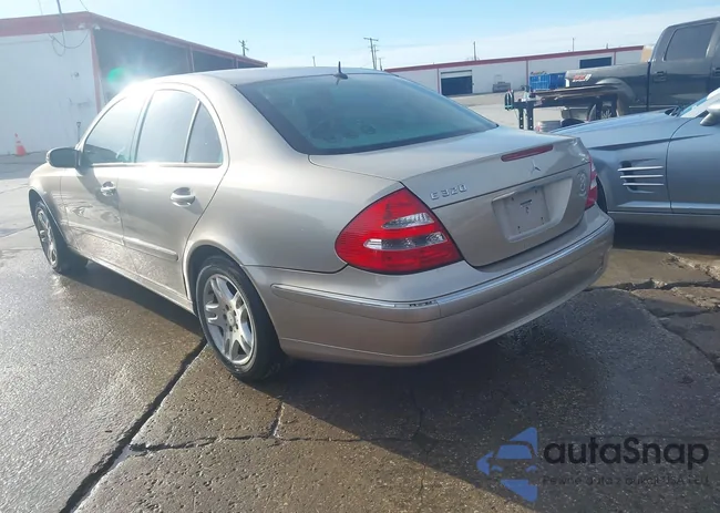 WDBUF65J93A259264: 44342653