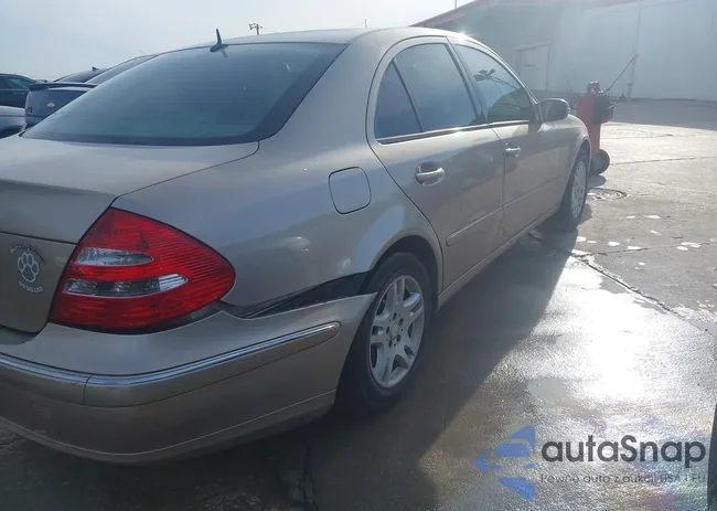 WDBUF65J93A259264: 44342653