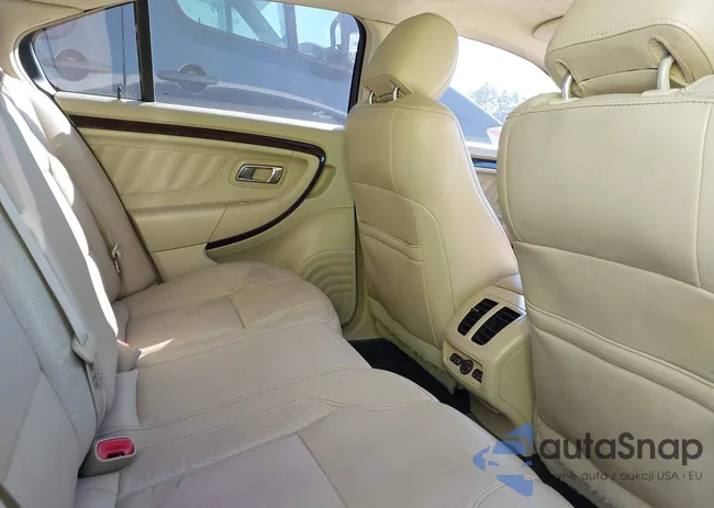 1FAHP2F8XEG173570: 44342673