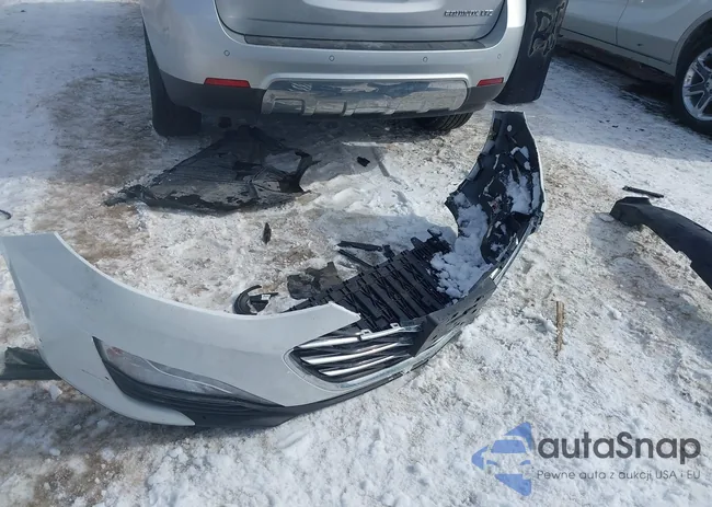 1G1ZD5ST0MF073011: 44342853