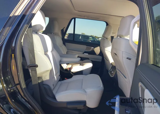 1FMJU1M82SEA35154: 44342926