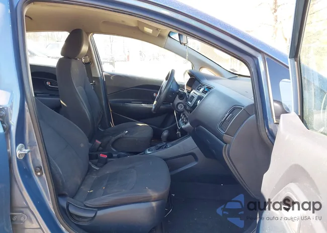 KNADM4A3XG6647791: 44344035