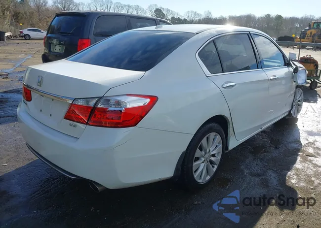 1HGCR3F82DA029891: 44344037