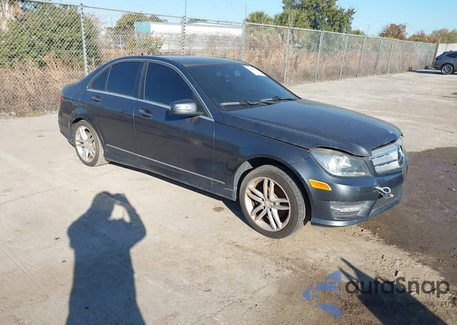 WDDGF4HB4DR264632: 44344052