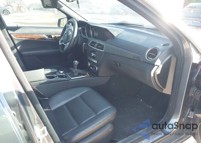 WDDGF4HB4DR264632: 44344052