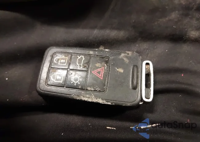 YV1622FS1C2092893: 44344057