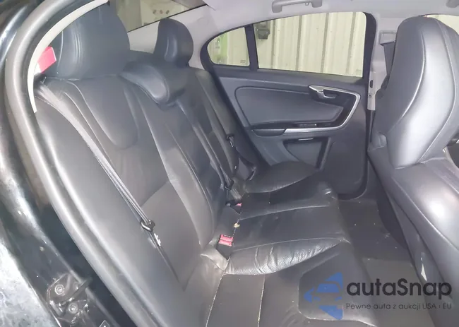 YV1622FS1C2092893: 44344057