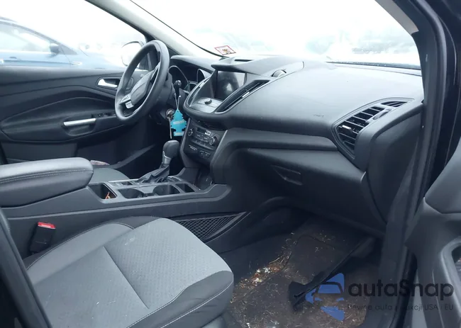 1FMCU9GD4HUA18001: 44344075