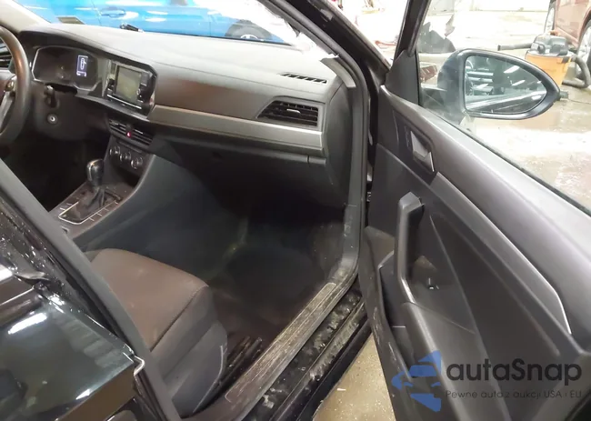 3VWC57BU6KM072048: 44344297