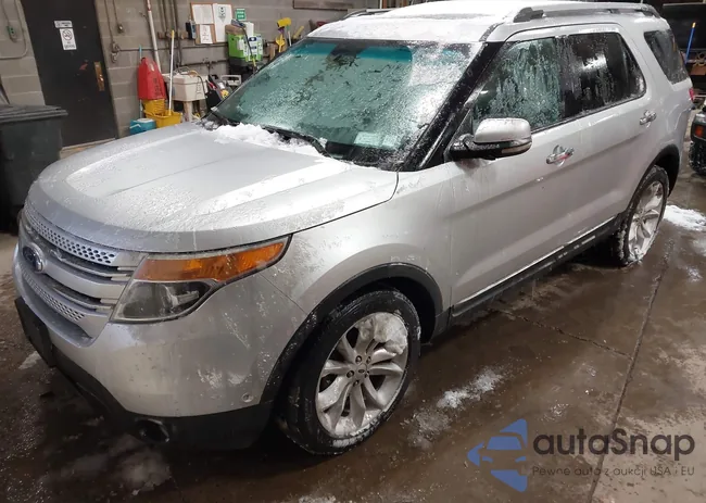 1FMHK8F86CGA70392: 44344361