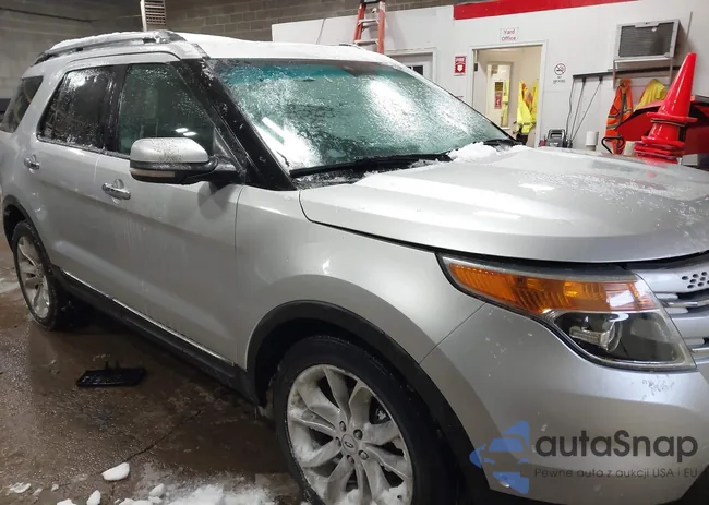 1FMHK8F86CGA70392: 44344361