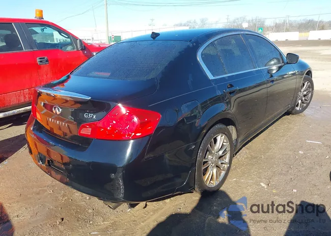 JN1CV6AR0CM976486: 44344396