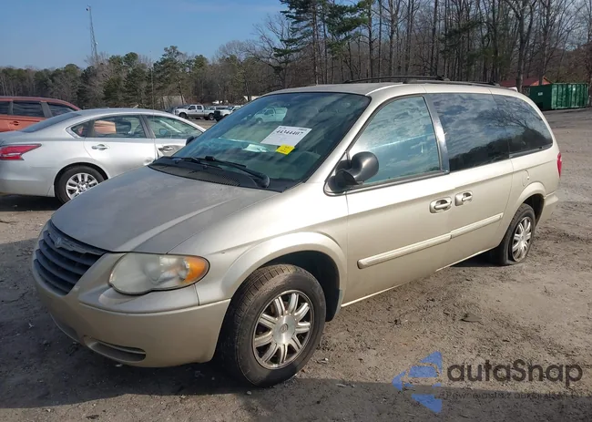 2C4GP54L75R468235: 44344407